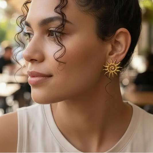 Boucles d'Oreilles Suriya – Spirale Solaire