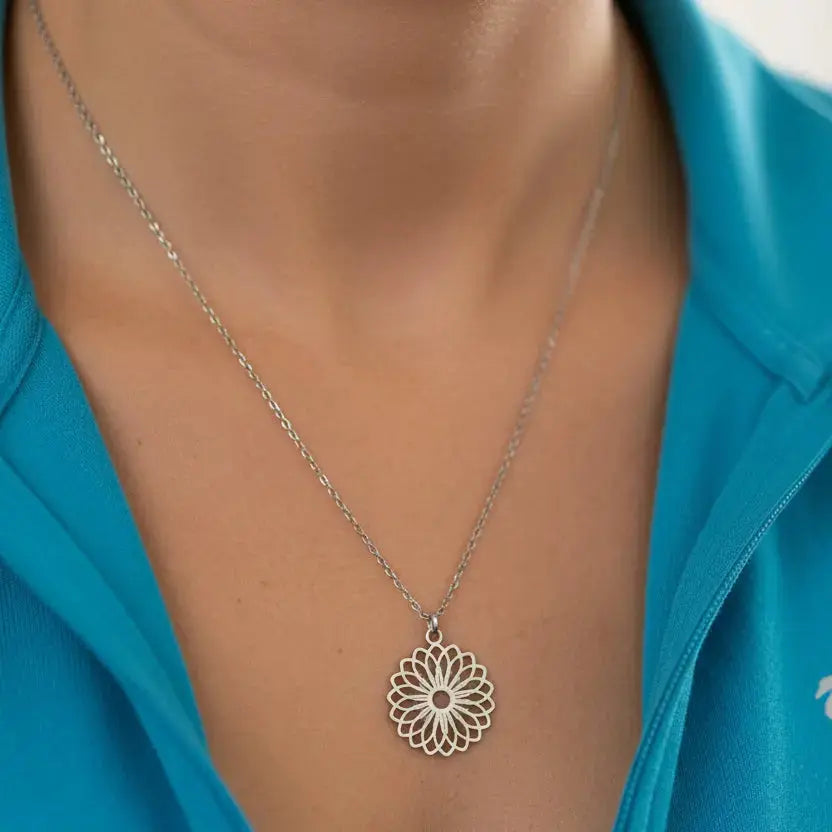 Collier "Iris"- Fleur de Mandala Z. Emilie