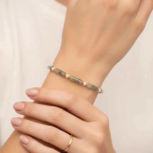 Bracelet Essence de soi – Perles d'Eau Douce & Pierres Fines