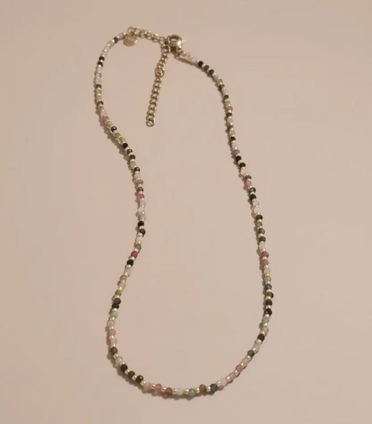 Collier Aura – Tourmaline Multicouleur & Éclats Dorés