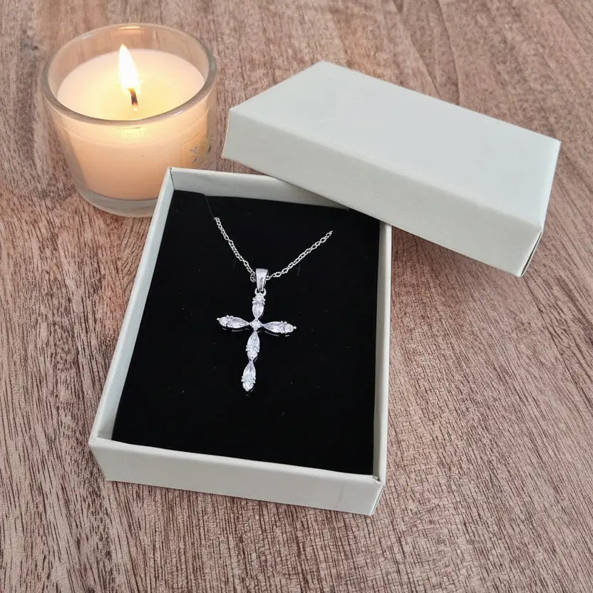 Collier Croix Eléonore