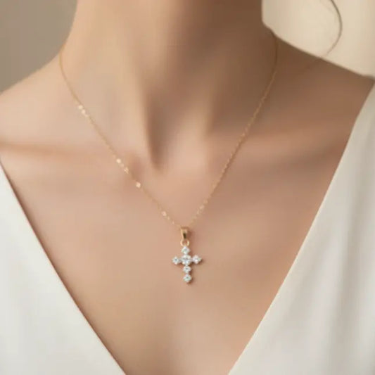 Cllier Mila Croix équilibre