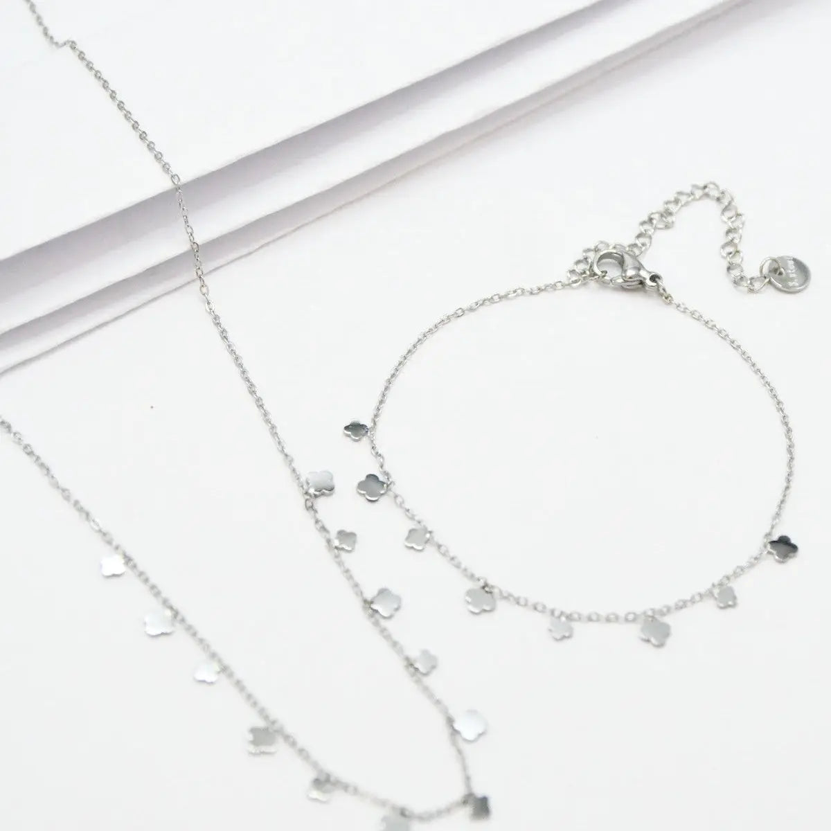 Collier trèfle Sasha